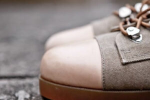 Men’s Hybrid Footwear