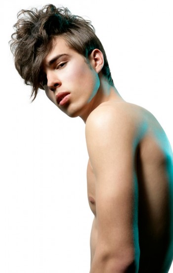 Sanrizz Homme Sculpture